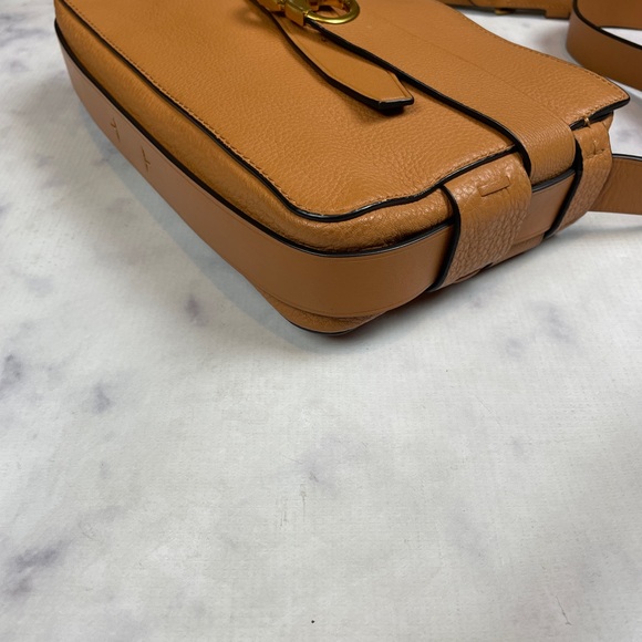 Tory Burch Gemini Link Belted Peanut Brown Pebbled Leather Camera Crossbody Bag - Picture 5 of 12
